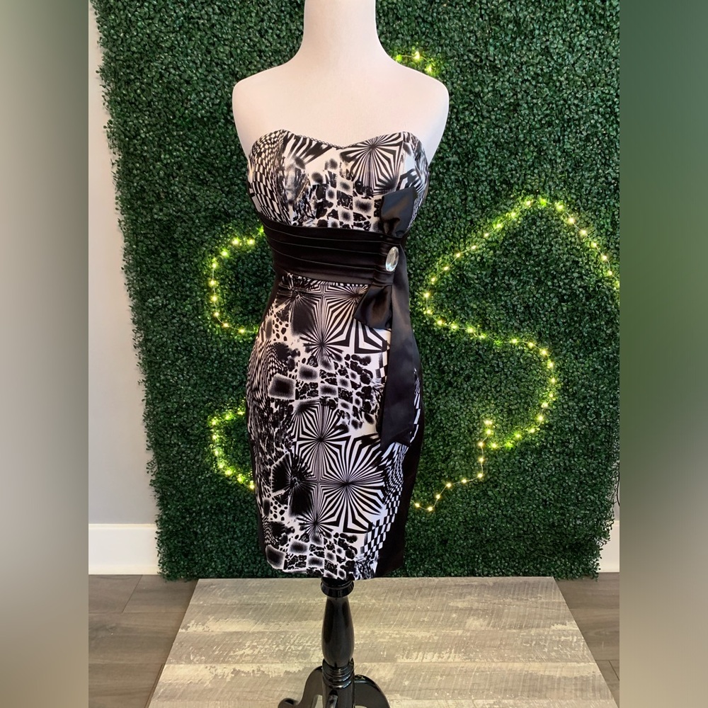Black and white mini dress with bow